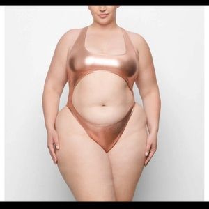 SKIMS Rose Gold One-Piece 4X - NWT
